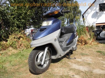 MBK_XC125T_FlameR_125_4NB_blau_Karl_-_baugleich_Yamaha_CygnusR_125_2.jpg