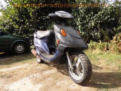 Kymco_Meteorit_KB50_Edition_Mofa-Roller_Scooter_25kmh_-_wie_Kymco_K12_Fever_ZX_25.jpg
