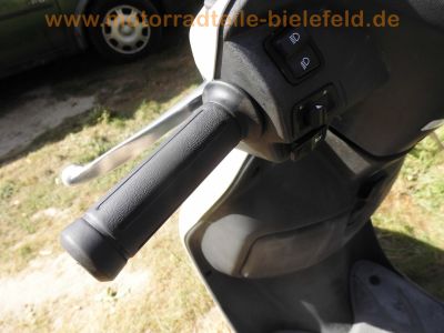 Honda_Lead_110_NHX110_JF19_Roller_Scooter_weiss_PGM-FI_Fuel_Injection_Teile_Ersatzteile_spares_spare-parts_21.jpg