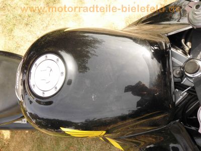 Honda_CBR600F_PC25_schwarz-gelb_Scott-Oiler_TRW-Lenker_-_wie_PC23_PC31_34.jpg