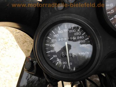Honda_CBR600F_PC25_schwarz-gelb_Scott-Oiler_TRW-Lenker_-_wie_PC23_PC31_48.jpg