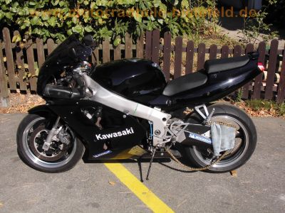 Kawasaki_ZXR750L_ZX750L_1994_89kW_122PS_254kmh_MRA-Scheibe_polierte_Felgen_USD-Gabel_-_Motor_Teile_Ersatzteile_spares_spare-parts_wie_ZX-7R_ZXR750_ZX750_J_K_L_M_N_P_ZX-9R_ZX900B_Ninja_95.jpg