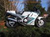 Yamaha_FZ_750_Genesis_2KK_grau-weiss_letztes_Modell_1990_17_Zoll_Vorderrad_Vollverkleidung_4in1_Auspuff_-_wie_1FN_3KT_46.jpg