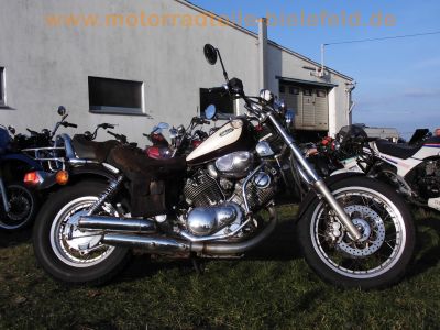 Yamaha_XV_750_Virago_4FY_Fell-Sitz_Sturzbuegel_Gepaecktraeger_Speichenraeder_-_wie_XV_1100_535_250_125_37.jpg