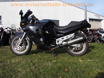 Suzuki_GSX_750_F_GR78A_schwarz_Tourenscheibe_-_Ersatzteile_wie_GSX_600F_GN72B_1.jpg