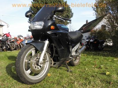 Suzuki_GSX_750_F_GR78A_schwarz_Tourenscheibe_-_Ersatzteile_wie_GSX_600F_GN72B_3.jpg