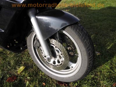 Suzuki_GSX_750_F_GR78A_schwarz_Tourenscheibe_-_Ersatzteile_wie_GSX_600F_GN72B_46.jpg