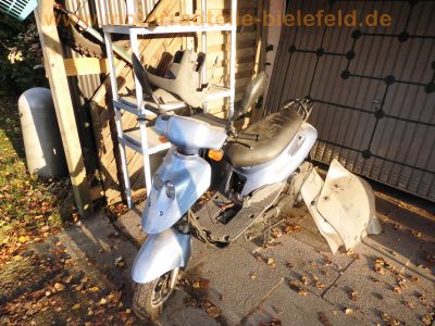 HerChee_Adly_CAT_125_silber-blau_Roller_Scooter_GY6_Ersatzteile_Teile_spares_spare-parts_Gepaecktraeger_10.jpg