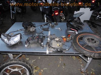 Honda_CBR_125_R_JC34_Ersatzteile_Teile_spares_spare-parts_wie_CBR125R_JC39_3.jpg