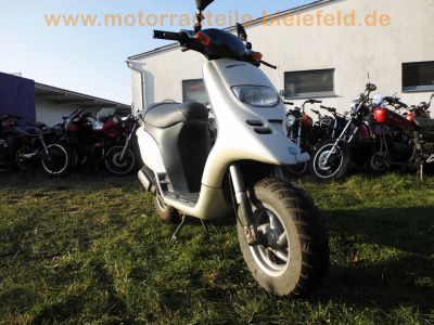 Piaggio_TPH_50_Typhoon_2T_weiss_Crash_SITOPLUS_Auspuff_-_Ersatzteile_Teile_spares_spare-parts_wie_TPH_Gilera_Storm_Puch_50_80_125_Typhoon_2.jpg