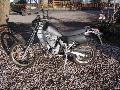Kawasaki_KLR600E_KL600B_DOHC_Enduro_1Hd_23tkm_EZ1993_letzte_Baureihe_goldeloxierte_Felgen_-_wie_KL_KLR_250_650_A_B_C_D_31.jpg