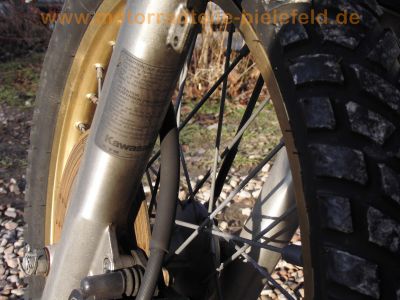 Kawasaki_KLR600E_KL600B_DOHC_Enduro_1Hd_23tkm_EZ1993_letzte_Baureihe_goldeloxierte_Felgen_-_wie_KL_KLR_250_650_A_B_C_D_45.jpg