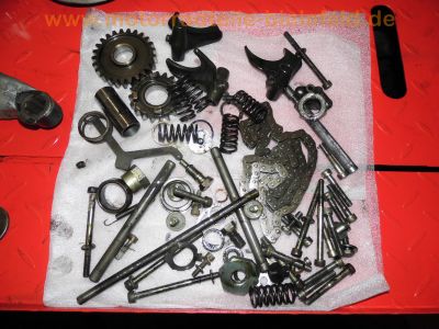 Husqvarna_610TE_8AE_Ersatzteile_Motor-Teile_engine-spares_spare-parts_-_wie_350_410_570_610_TE_TC_SMR_21.jpg