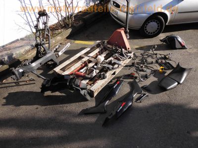 Honda_CBR125R_JC34_Teile_Ersatzteile_spares_spare-parts_wie_JC39_3.jpg