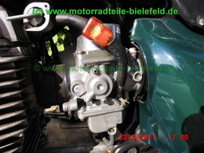 Honda_CM400T_NC01_Oldtimer_Chopper_british_racing_green_US-Modell_kurzer_Heckfender_und_Frontfender_offener_43PS_Motor_original_Haltebuegel_neuer_JAMA-Auspuff_e13-27.jpg