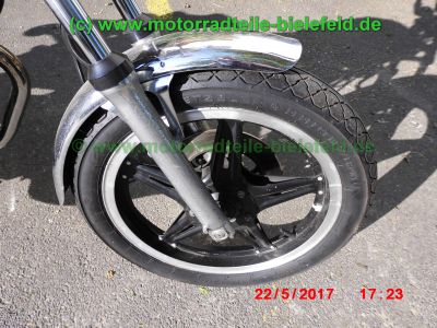 Honda_CM400T_NC01_Oldtimer_Chopper_british_racing_green_US-Modell_kurzer_Heckfender_und_Frontfender_offener_43PS_Motor_original_Haltebuegel_neuer_JAMA-Auspuff_e13-47.jpg