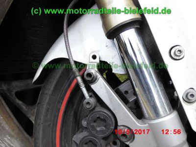 Yamaha_YZF-R1_RN01_EZ2000_Rennmaschine_weiss_Heck-Umbau_Akrapovic_Sport-Auspuff_GFK-Verkleidung_-_Teile_Ersatzteile_parts_spares_spare-parts_ricambi_repuestos_wie_R1_RN04-35.jpg