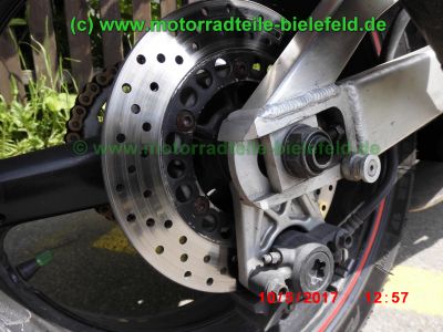Yamaha_YZF-R1_RN01_EZ2000_Rennmaschine_weiss_Heck-Umbau_Akrapovic_Sport-Auspuff_GFK-Verkleidung_-_Teile_Ersatzteile_parts_spares_spare-parts_ricambi_repuestos_wie_R1_RN04-43.jpg