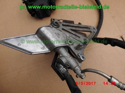 Suzuki_RGV250_GAMMA_VJ22B_Zweizylinder_Zweitakt_two-stroke_-_Teile_Ersatzteile_parts_spares_spare-parts_ricambi_repuestos_wie_VJ21_VJ23_Aprilia_RS250-134.jpg