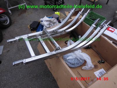 Suzuki_RGV250_GAMMA_VJ22B_Zweizylinder_Zweitakt_two-stroke_-_Teile_Ersatzteile_parts_spares_spare-parts_ricambi_repuestos_wie_VJ21_VJ23_Aprilia_RS250-167.jpg