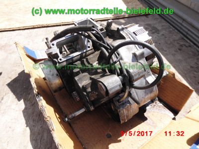 Suzuki_RGV250_GAMMA_VJ22B_Zweizylinder_Zweitakt_two-stroke_-_Teile_Ersatzteile_parts_spares_spare-parts_ricambi_repuestos_wie_VJ21_VJ23_Aprilia_RS250-17.jpg
