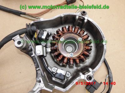 Suzuki_RGV250_GAMMA_VJ22B_Zweizylinder_Zweitakt_two-stroke_-_Teile_Ersatzteile_parts_spares_spare-parts_ricambi_repuestos_wie_VJ21_VJ23_Aprilia_RS250-179.jpg