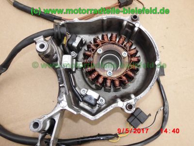 Suzuki_RGV250_GAMMA_VJ22B_Zweizylinder_Zweitakt_two-stroke_-_Teile_Ersatzteile_parts_spares_spare-parts_ricambi_repuestos_wie_VJ21_VJ23_Aprilia_RS250-180.jpg