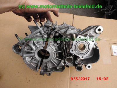 Suzuki_RGV250_GAMMA_VJ22B_Zweizylinder_Zweitakt_two-stroke_-_Teile_Ersatzteile_parts_spares_spare-parts_ricambi_repuestos_wie_VJ21_VJ23_Aprilia_RS250-206.jpg