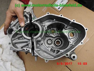 Suzuki_RGV250_GAMMA_VJ22B_Zweizylinder_Zweitakt_two-stroke_-_Teile_Ersatzteile_parts_spares_spare-parts_ricambi_repuestos_wie_VJ21_VJ23_Aprilia_RS250-211.jpg