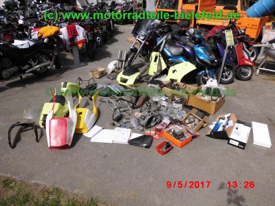 Suzuki_RGV250_GAMMA_VJ22B_Zweizylinder_Zweitakt_two-stroke_-_Teile_Ersatzteile_parts_spares_spare-parts_ricambi_repuestos_wie_VJ21_VJ23_Aprilia_RS250-26.jpg