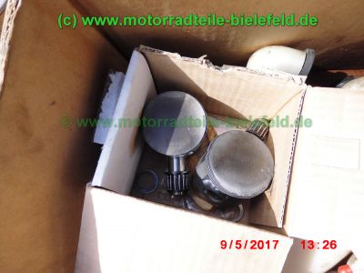 Suzuki_RGV250_GAMMA_VJ22B_Zweizylinder_Zweitakt_two-stroke_-_Teile_Ersatzteile_parts_spares_spare-parts_ricambi_repuestos_wie_VJ21_VJ23_Aprilia_RS250-29.jpg