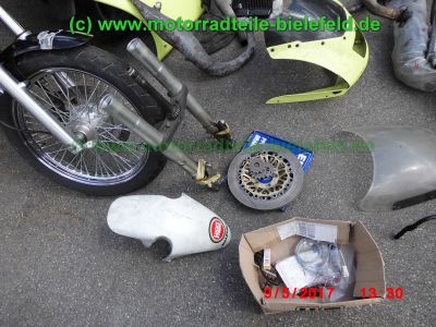 Suzuki_RGV250_GAMMA_VJ22B_Zweizylinder_Zweitakt_two-stroke_-_Teile_Ersatzteile_parts_spares_spare-parts_ricambi_repuestos_wie_VJ21_VJ23_Aprilia_RS250-45.jpg