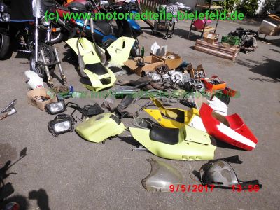 Suzuki_RGV250_GAMMA_VJ22B_Zweizylinder_Zweitakt_two-stroke_-_Teile_Ersatzteile_parts_spares_spare-parts_ricambi_repuestos_wie_VJ21_VJ23_Aprilia_RS250-50.jpg