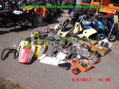 Suzuki_RGV250_GAMMA_VJ22B_Zweizylinder_Zweitakt_two-stroke_-_Teile_Ersatzteile_parts_spares_spare-parts_ricambi_repuestos_wie_VJ21_VJ23_Aprilia_RS250-51.jpg