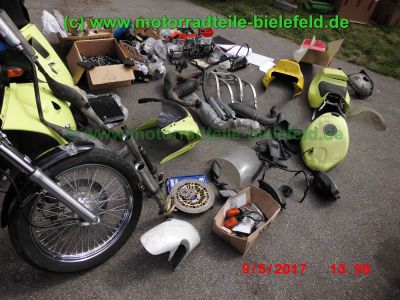 Suzuki_RGV250_GAMMA_VJ22B_Zweizylinder_Zweitakt_two-stroke_-_Teile_Ersatzteile_parts_spares_spare-parts_ricambi_repuestos_wie_VJ21_VJ23_Aprilia_RS250-53.jpg