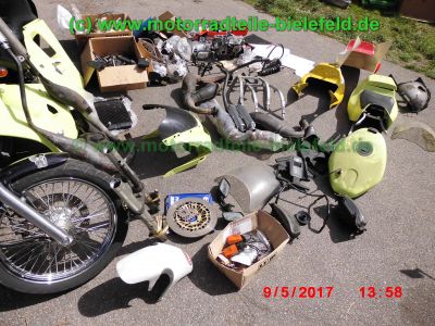 Suzuki_RGV250_GAMMA_VJ22B_Zweizylinder_Zweitakt_two-stroke_-_Teile_Ersatzteile_parts_spares_spare-parts_ricambi_repuestos_wie_VJ21_VJ23_Aprilia_RS250-57.jpg