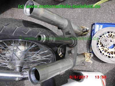Suzuki_RGV250_GAMMA_VJ22B_Zweizylinder_Zweitakt_two-stroke_-_Teile_Ersatzteile_parts_spares_spare-parts_ricambi_repuestos_wie_VJ21_VJ23_Aprilia_RS250-60.jpg