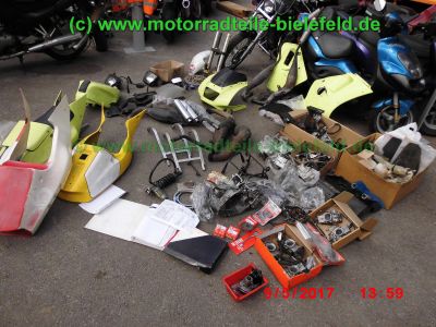 Suzuki_RGV250_GAMMA_VJ22B_Zweizylinder_Zweitakt_two-stroke_-_Teile_Ersatzteile_parts_spares_spare-parts_ricambi_repuestos_wie_VJ21_VJ23_Aprilia_RS250-71.jpg