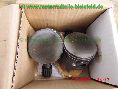 Suzuki_RGV250_GAMMA_VJ22B_Zweizylinder_Zweitakt_two-stroke_-_Teile_Ersatzteile_parts_spares_spare-parts_ricambi_repuestos_wie_VJ21_VJ23_Aprilia_RS250-96.jpg