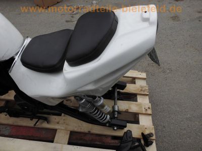 Suzuki_GSX_1200_AE_Inazuma_Streetfighter-Umbau_JS1A3_WVA3_BOS-Auspuff_Super-Shorty_Auspuff-_Teile_Ersatzteile_spares_parts_wie_Suzuki_GSX750_AE_JS1AE_GSX_GSF_600_750_1100_1200_F_AK_A3_Bandit_89.jpg