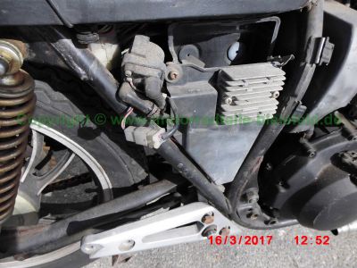 Yamaha_XJ550_4V8_Udo_Ersatzteile_Teile_spares_spare-parts_wie_XJ400_XJ600_51J-21.jpg
