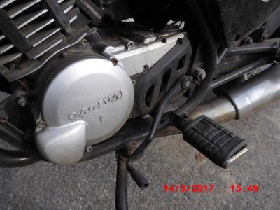 Cagiva_CZ_Roadster_125_Chopper_Einzylinder_Zweitakt_luftgekuehlt_wie_Roadster_200_32.JPG
