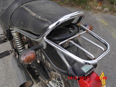 Cagiva_CZ_Roadster_125_Chopper_Einzylinder_Zweitakt_luftgekuehlt_wie_Roadster_200_8.JPG