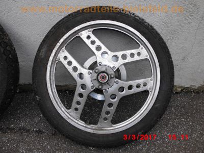 Honda_MBX80_HC04_rot_2x_Schlachtfahrzeug_-_Teile_Ersatzteile_spares_parts_wie_MBX50_AC05_MBX125_MT_50_80_MTX50_MTX80R2_HD08_HD09_MTX125R_154.jpg