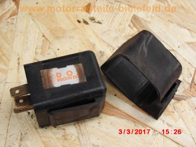 Honda_MBX80_HC04_rot_2x_Schlachtfahrzeug_-_Teile_Ersatzteile_spares_parts_wie_MBX50_AC05_MBX125_MT_50_80_MTX50_MTX80R2_HD08_HD09_MTX125R_187.jpg