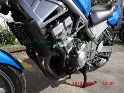 Honda_CB-1_CB400F_NC27_blau_Tankdellen_-_Motor_Technik_wie_CBR400RR_NC23_NC29-30.jpg