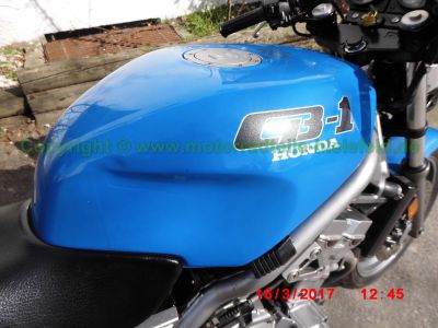 Honda_CB-1_CB400F_NC27_blau_Tankdellen_-_Motor_Technik_wie_CBR400RR_NC23_NC29-45.jpg