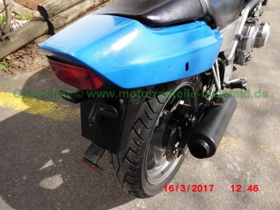 Honda_CB-1_CB400F_NC27_blau_Tankdellen_-_Motor_Technik_wie_CBR400RR_NC23_NC29-55.jpg