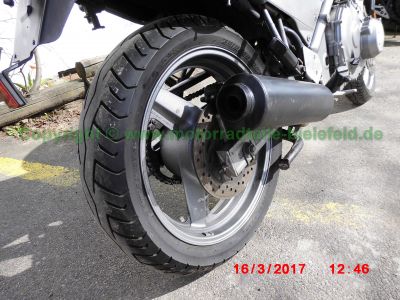 Honda_CB-1_CB400F_NC27_blau_Tankdellen_-_Motor_Technik_wie_CBR400RR_NC23_NC29-56.jpg