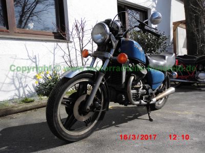 Honda_CX500_C_PC01_blau_Chopper_-_wie_CX_500_Ur-Guelle_PC02_GL_500_D_Silverwing-36.jpg